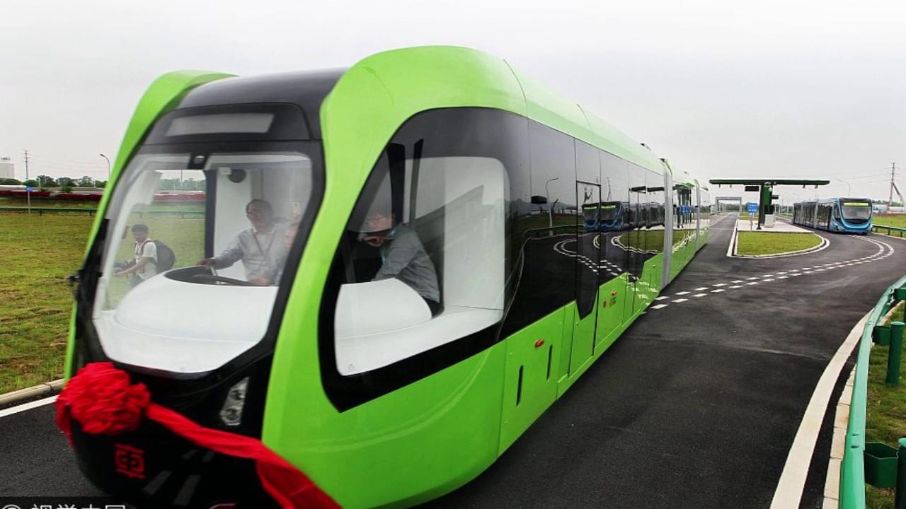 В Китае запустили новый вид электрического транспорта