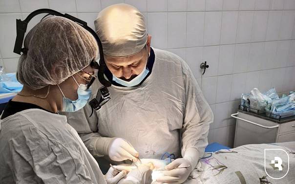 Саратовские врачи за одну операцию заново собрали лицо юноше после ДТП
