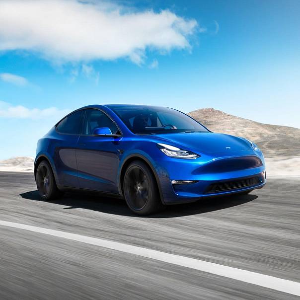 Tesla представила новый электромобиль Model Y