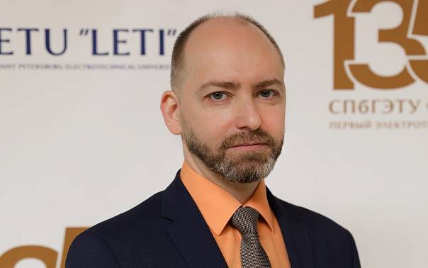 В петербургском ЛЭТИ второй год продолжает свою работу уникальная лаборатория для исследований в области резервуарных вычислений