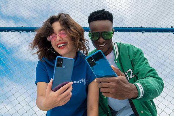 Infinix запускает в России новую версию смартфонов начального ценового сегмента SMART