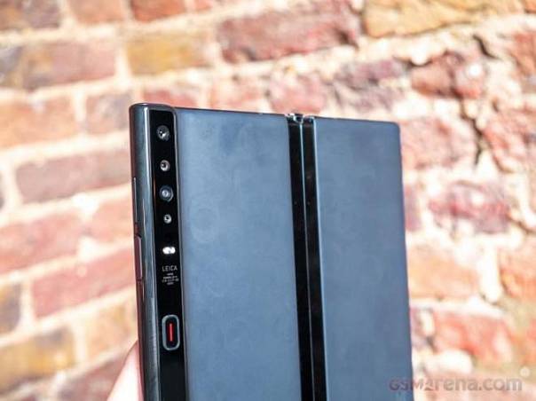 Специалисты оценили ремонтопригодность Huawei Mate Xs 