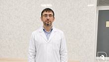 Врачи Саратовского медуниверситета удалили камень из желчного протока у ребенка без единого разреза