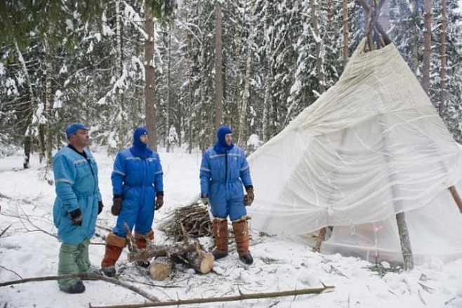 Зачем космонавты берут в космос оружие?