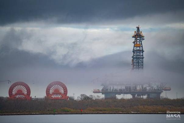 Опубликованы первые фотографии нового плавучего космодрома SpaceX