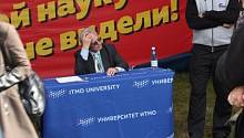 Отец мемов о мемах