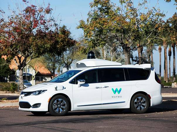 Waymo и DeepMind начали совместную работу над автопилотом 