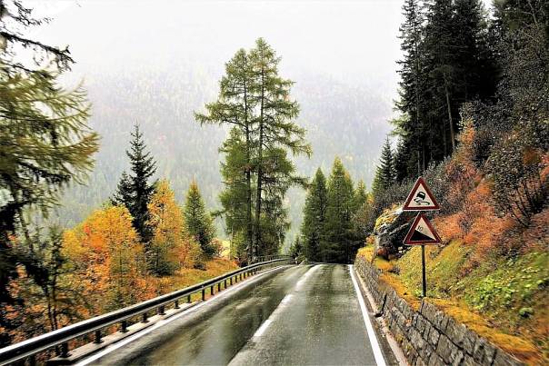 Новая система контролирует дорожную инфраструктуру через Google Street View
