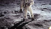 NASA опубликовала забавную коллекцию видеозаписей астронавтов, падающих на Луну