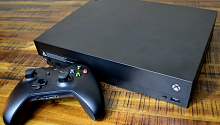 Microsoft прекращает производство Xbox One X и Xbox One S без привода
