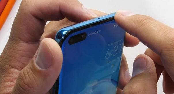 HUAWEI P40 Pro и его необычный разговорный динамик удивил блогера