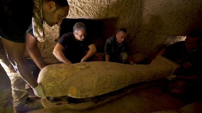 В Египте нашли 13 нетронутых гробов, которым 2500 лет
