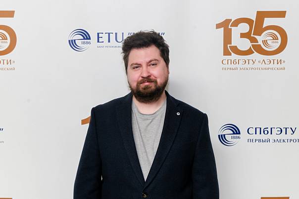 Ученые ЛЭТИ разработали «цифровой двойник» энергоэффективной установки для нанесения антикоррозийных покрытий