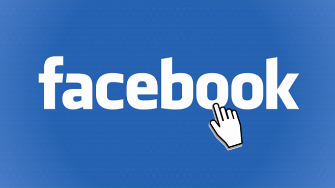 Facebook присоединяется к бану Huawei