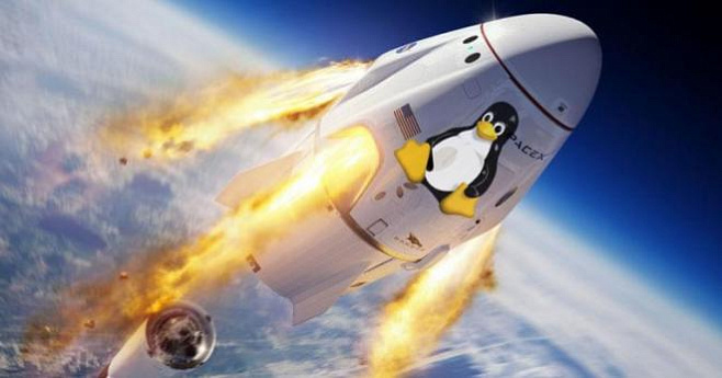 С Linux на борту: раскрыт один из самых неожиданных секретов Crew Dragon