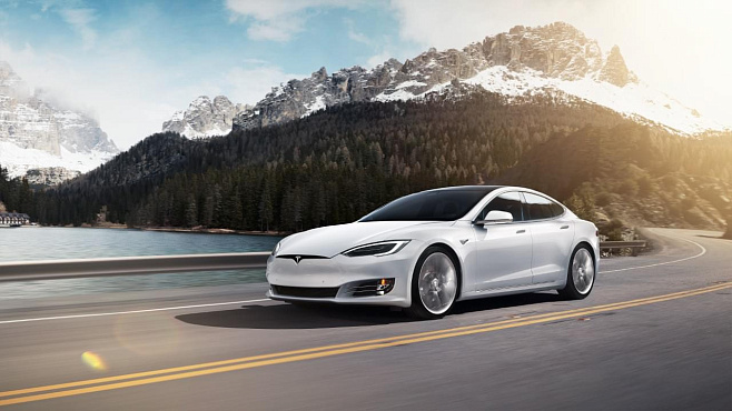 Бывший сотрудник Tesla выложил «исходники» автопилота в iCloud и пошёл под суд