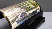 LG запатентовала рулонный смартфон со стилусом