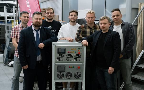 В ЛЭТИ создали «умный контроллер» для предотвращения скачков напряжения в промышленных электросетях