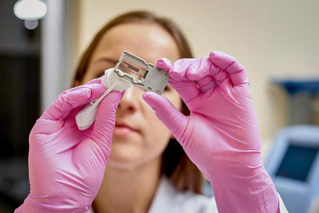 Отечественная тест-система для секвенирования генома SARS-CoV-2 будет следить за мутациями вируса 