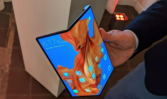 Huawei назвала цену и дату релиза Mate X со складным экраном